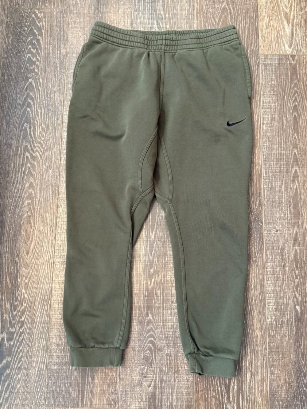Nike Fleece Jogger Pants - Size L